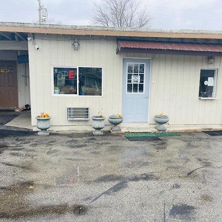 Woodridge Motel Terre Haute Εξωτερικό φωτογραφία