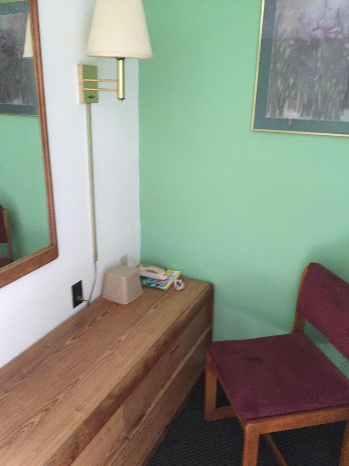 Woodridge Motel Terre Haute Εξωτερικό φωτογραφία