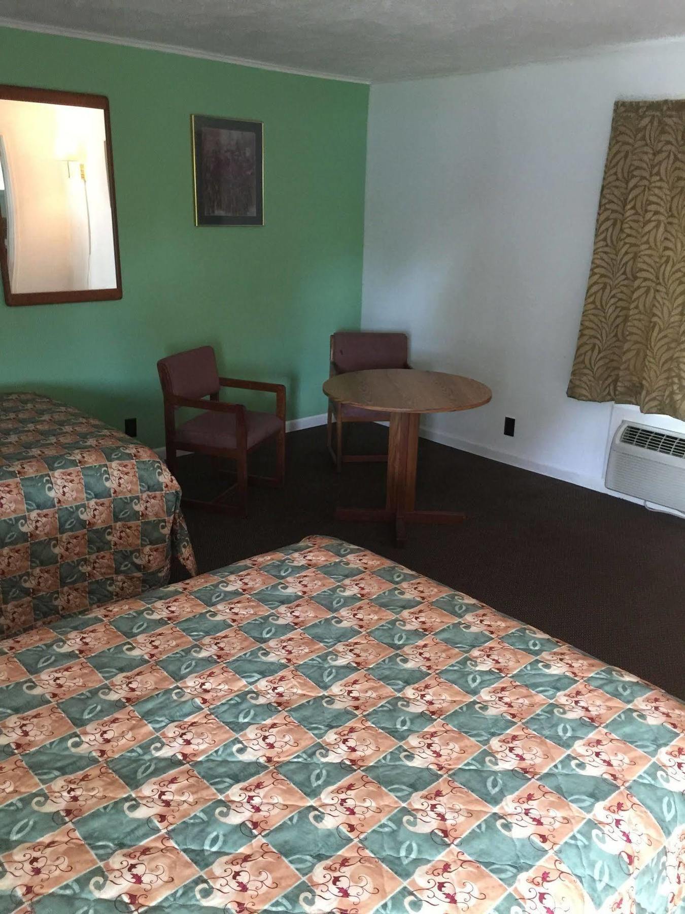 Woodridge Motel Terre Haute Εξωτερικό φωτογραφία