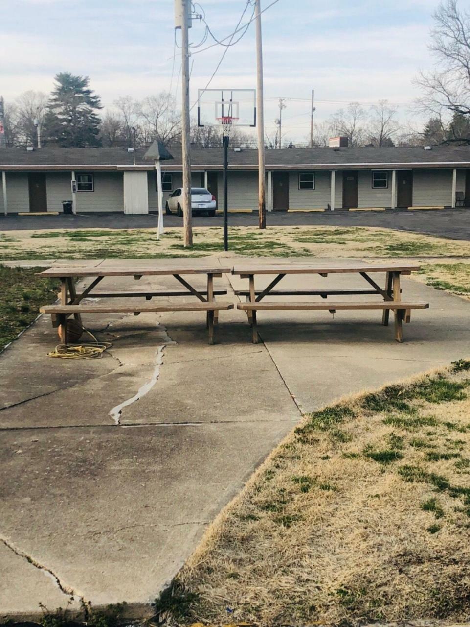 Woodridge Motel Terre Haute Εξωτερικό φωτογραφία